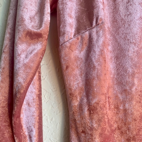 Pink Bodycon dress - crushed velvet - Picture 3 of 11